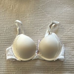 Victoria’s Secret Dream Angels Push Up bra